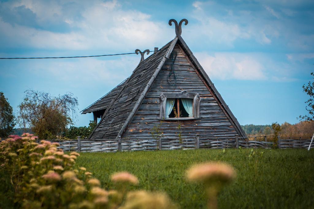 Отель Agrousadba Studinka Girsk Экстерьер фото